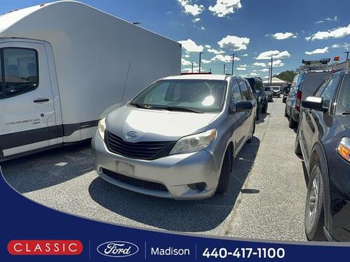 Silver Sky Metallic 2011 Toyota Sienna Base