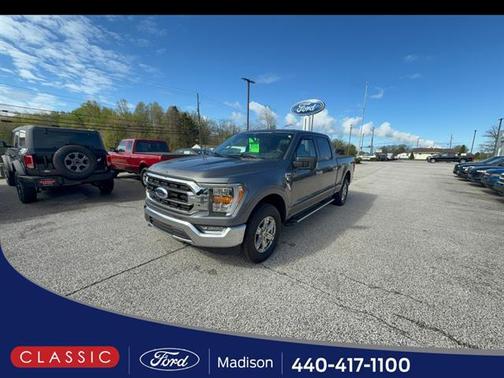 CARBONIZED GRAY METALLIC 2023 Ford F-150 XLT