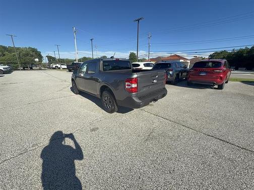 CARBONIZED GRAY METALLIC 2026 Ford Maverick XLT