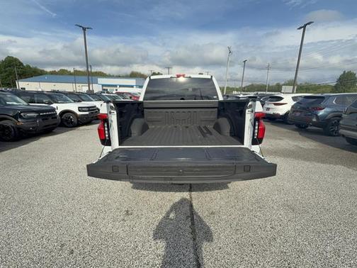 OXFORD WHITE 2023 Ford F-150 Lightning XLT