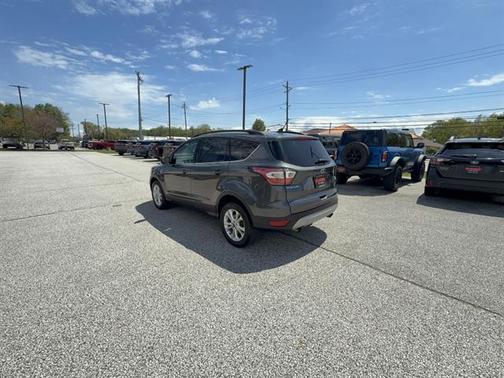 MAGNETIC METALLIC 2018 Ford Escape SEL