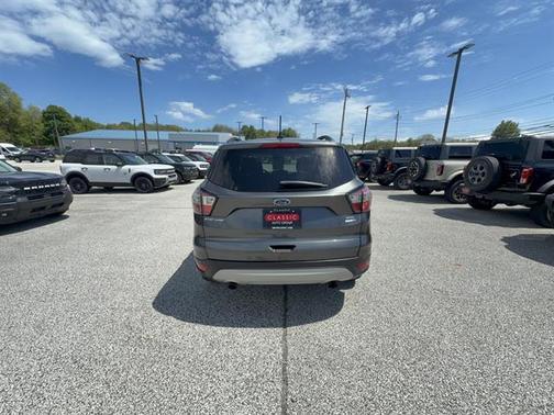 MAGNETIC METALLIC 2018 Ford Escape SEL
