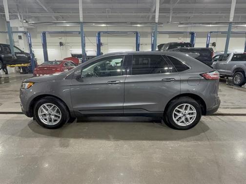 CARBONIZED GRAY 2022 Ford Edge SEL