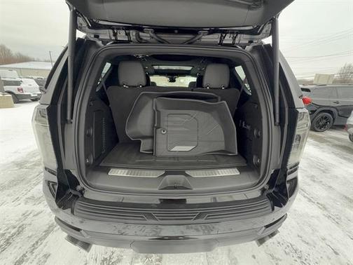 2025 Chevrolet Tahoe 4WD Z71