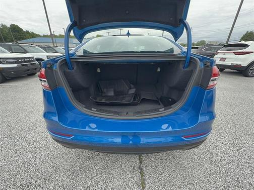 VELOCITY BLUE 2020 Ford Fusion SE