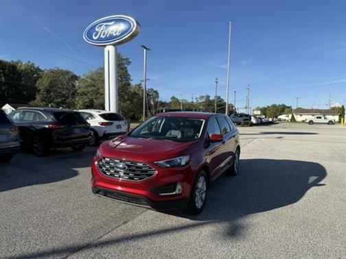 2023 Ford Edge Titanium