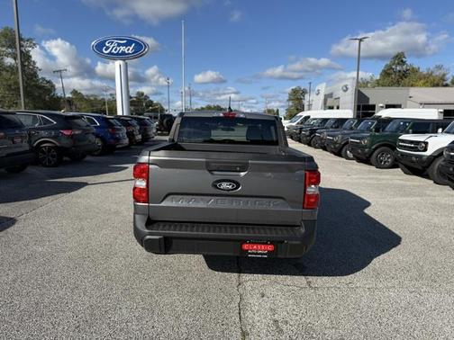 2025 Ford Maverick XL