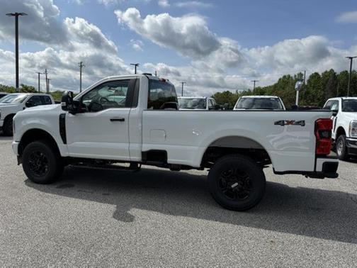 2025 Ford F-350 XL