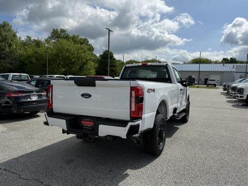 2025 Ford F-350 XL