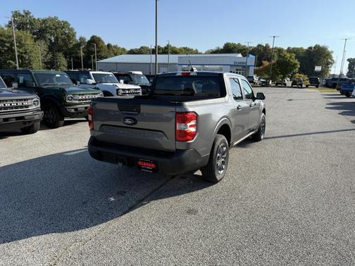 2025 Ford Maverick XLT