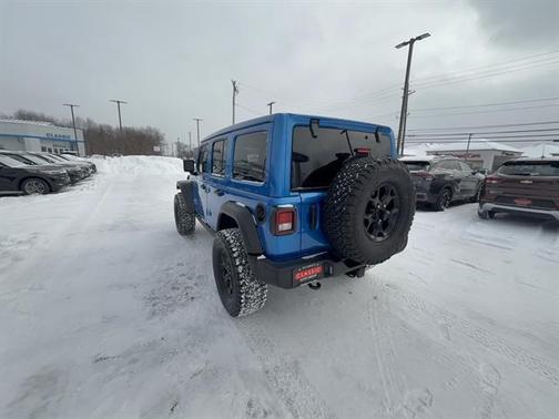 2021 Jeep Wrangler Willys