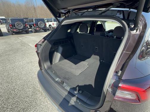 CINNABAR RED METALLIC PC 2023 Ford Escape Active