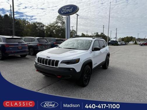 2022 Jeep Cherokee Trailhawk