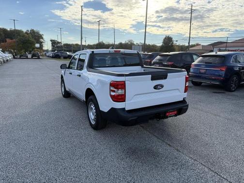 2025 Ford Maverick XL