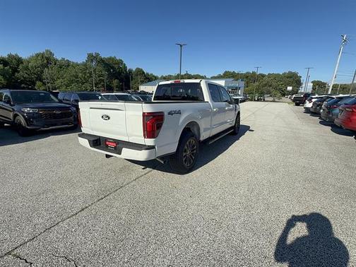Star White Metallic Tri-Coat 2026 Ford F-150 Lariat