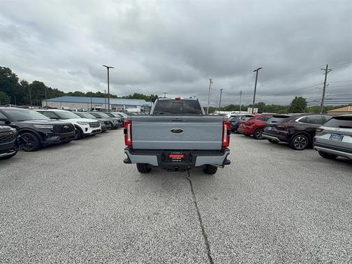 Glacier Gray Metallic Tri-Coat 2026 Ford F-250 Lariat