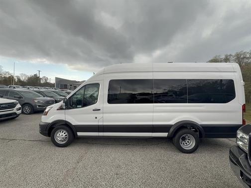 2025 Ford Transit-350 XL