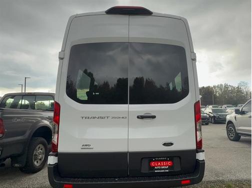 2025 Ford Transit-350 XL