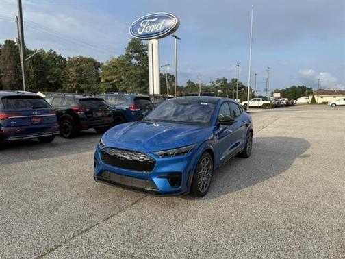 2025 Ford Mustang Mach-E GT