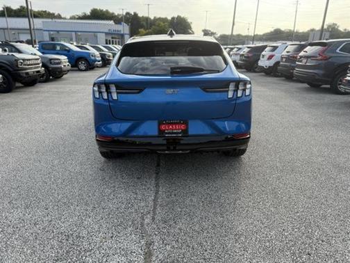 2025 Ford Mustang Mach-E GT