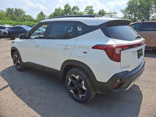 2025 Kia Seltos S