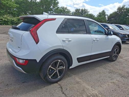2025 Kia Niro Plug-In Hybrid EX