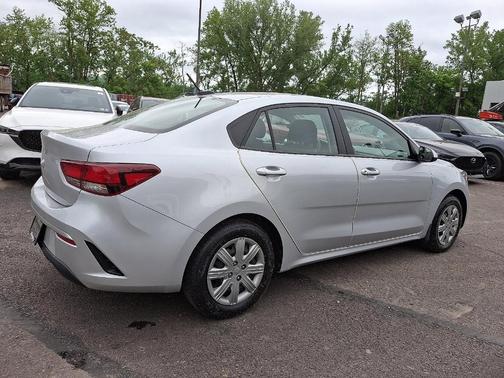 2022 Kia Rio LX