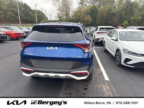 2025 Kia Sportage EX
