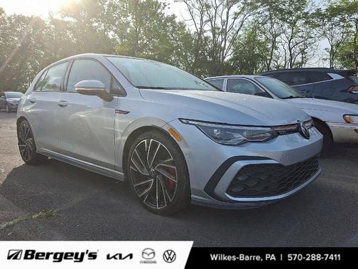 2022 Volkswagen Golf GTI 2.0T Autobahn