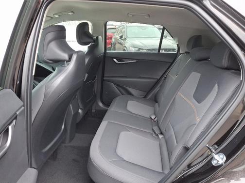 2024 Kia Niro LX