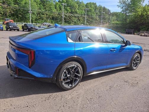 2025 Kia K4 GT-Line