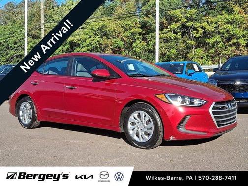 2017 Hyundai ELANTRA SE