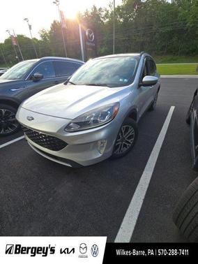 Ingot Silver 2020 Ford Escape SEL
