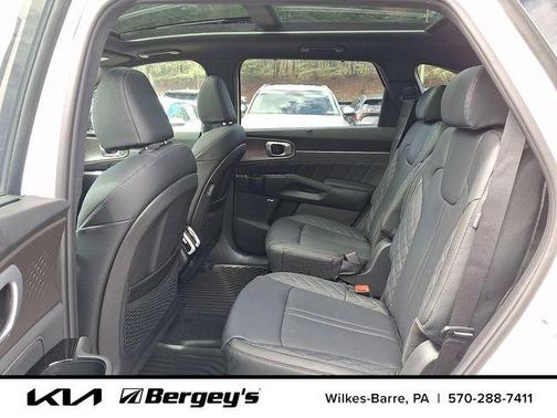 Snow White Pearl 2026 Kia Sorento Hybrid X-LINE SX PRESTIGE