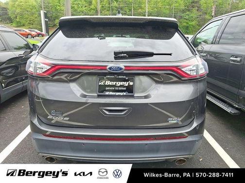 Magnetic 2017 Ford Edge SEL