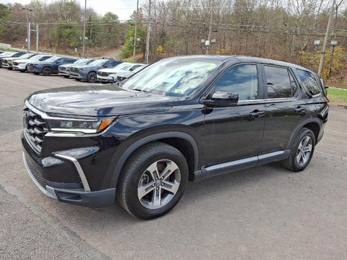 2023 Honda Pilot EX-L 8-Passenger