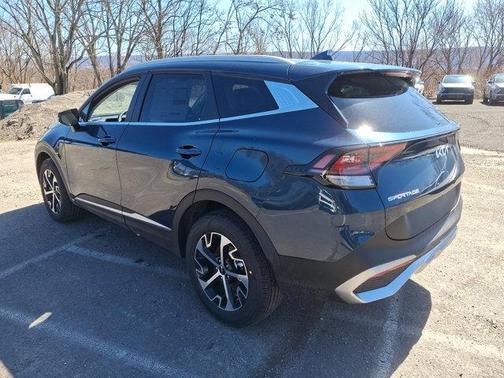 2025 Kia Sportage Hybrid EX