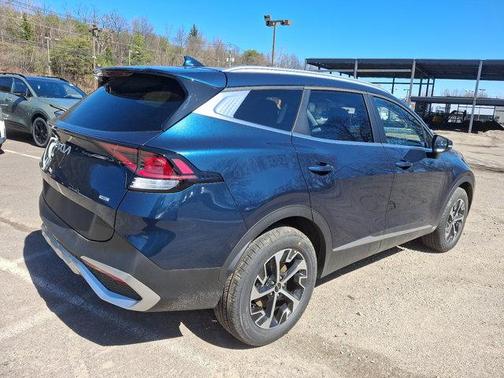 2025 Kia Sportage Hybrid EX