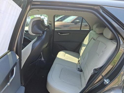 2025 Kia Niro EX