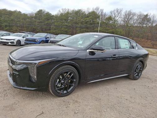 2025 Kia K4 GT-Line Turbo
