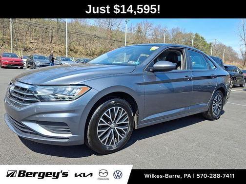 Platinum Gray Metallic 2020 Volkswagen Jetta 1.4T SE