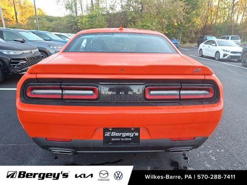2022 Dodge Challenger SXT