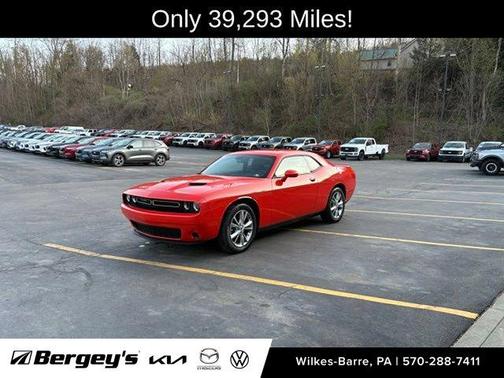 2022 Dodge Challenger SXT