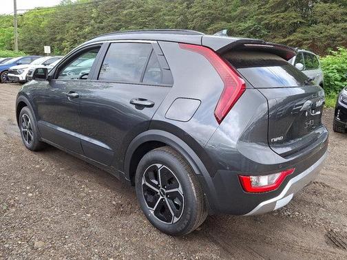 2025 Kia Niro EX