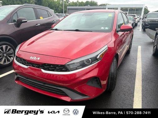 Currant Red 2022 Kia Forte LXS