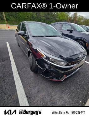 Aurora Black Pearl 2023 Kia Forte GT-Line