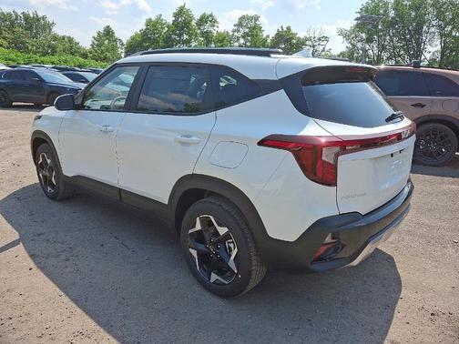 2025 Kia Seltos S