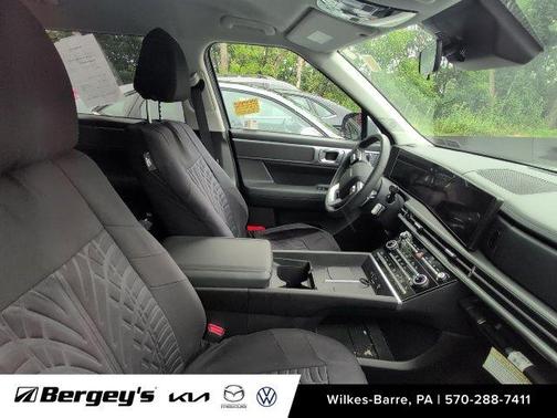 Shimmering Silver Pearl 2024 Hyundai SANTA FE SE