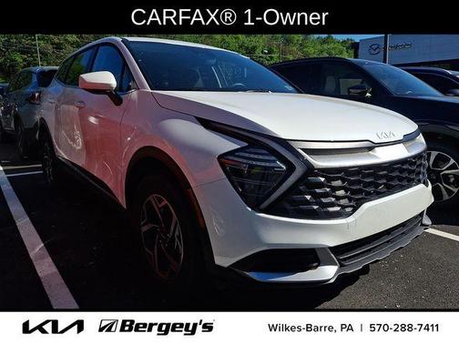 Snow White Pearl 2024 Kia Sportage LX