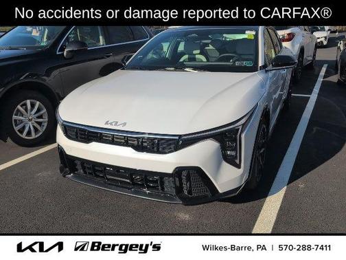 Snow White Pearl 2025 Kia K4 GT-Line